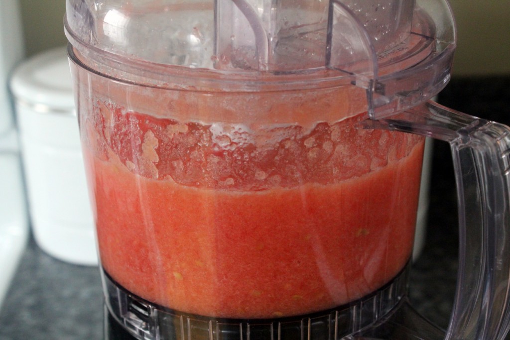 tomato puree in processor | www.4hourbodygirl.com