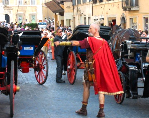 gladiator rome Italy | www.4hourbodygirl.com