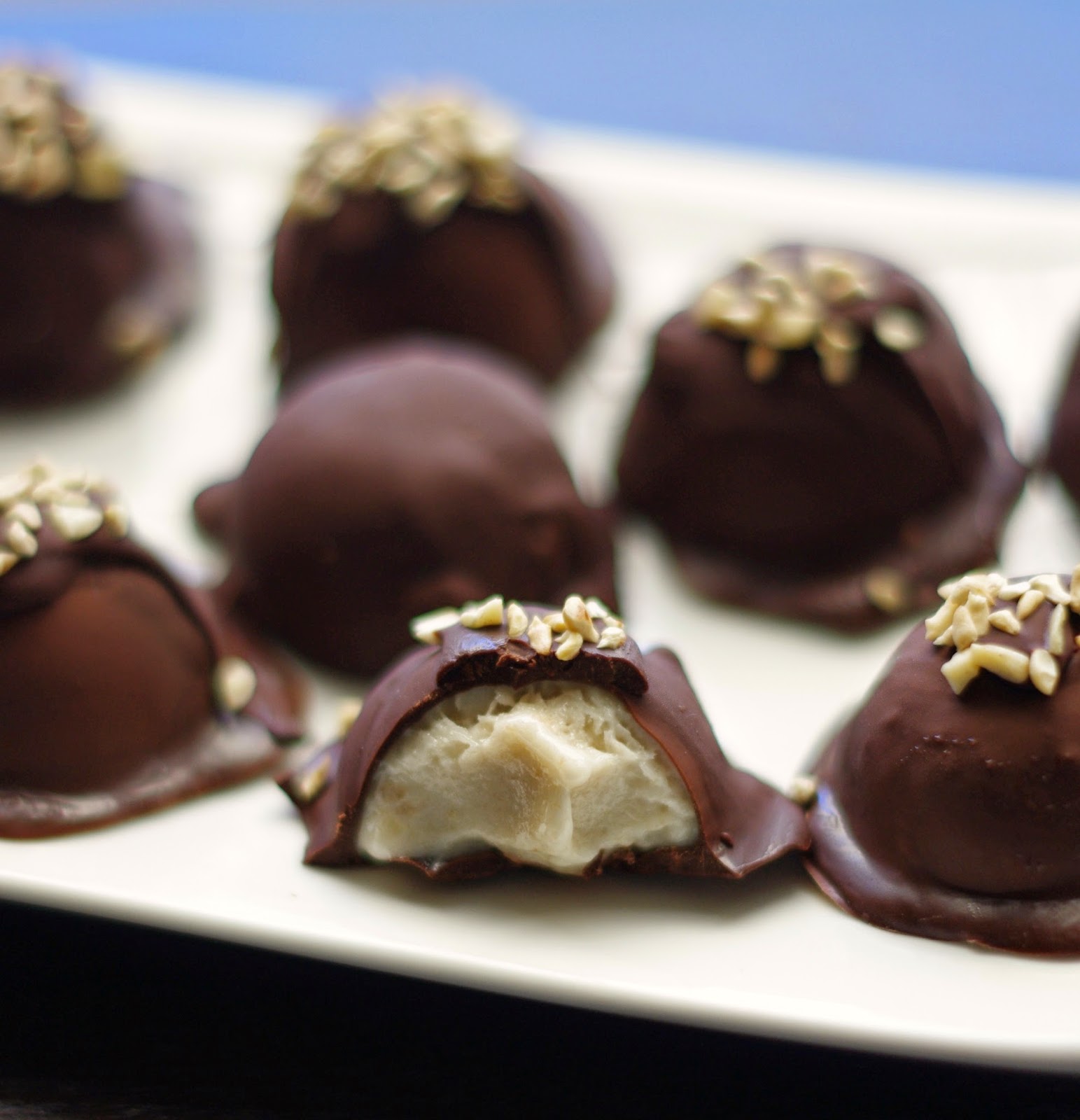 A closer look at Easy Eye Chocolate Drops With Shredded Banana
