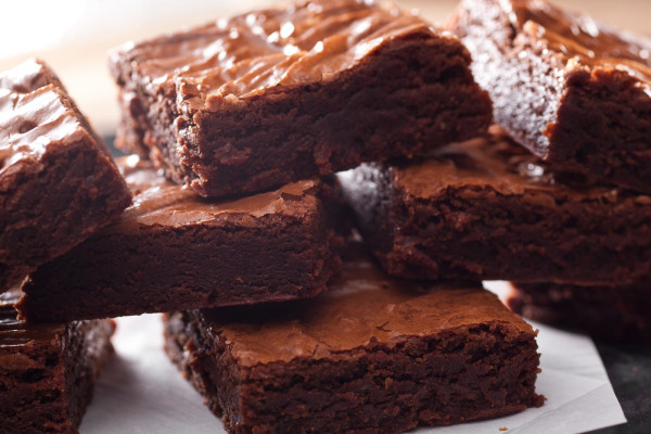 High Protein, Low Carb, Healthy "Brownie" Dessert | www.4hourbodygirl.com