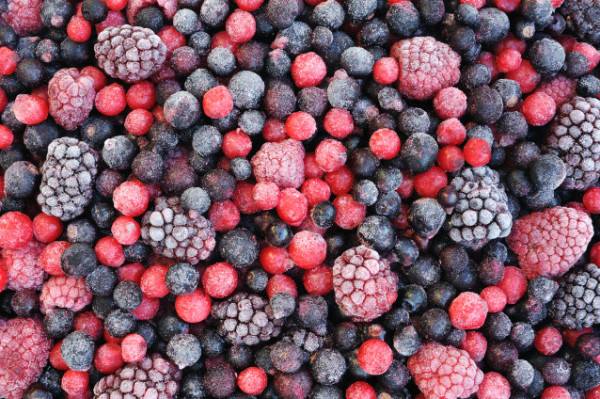 Close up of frozen mixed fruit - berries -5 Min. Low Carb Mixed Berry Chia Jam | www.4hourbodygrl.com