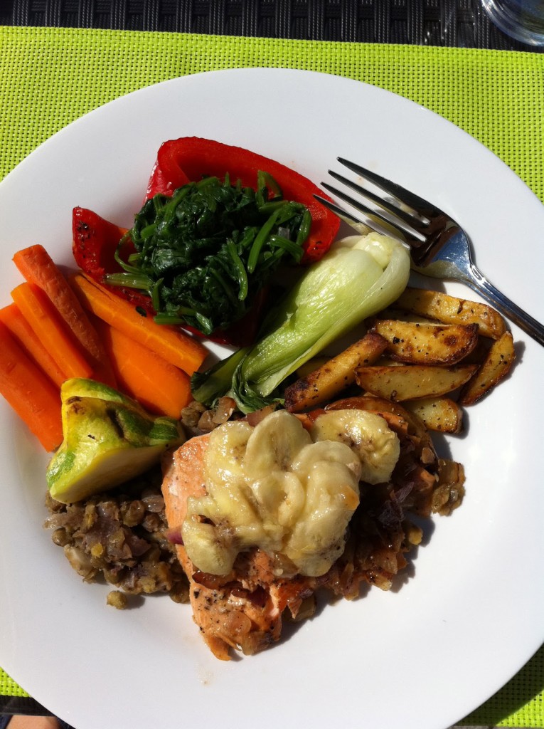 www.fourhourbodygirl.com1195 × 1600Search by image Salmon with banana, with lentils & baby bok choi + other veg from the garden